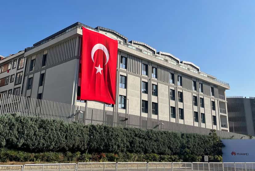 DormHouse Haliç Erkek Öğrenci Yurdu